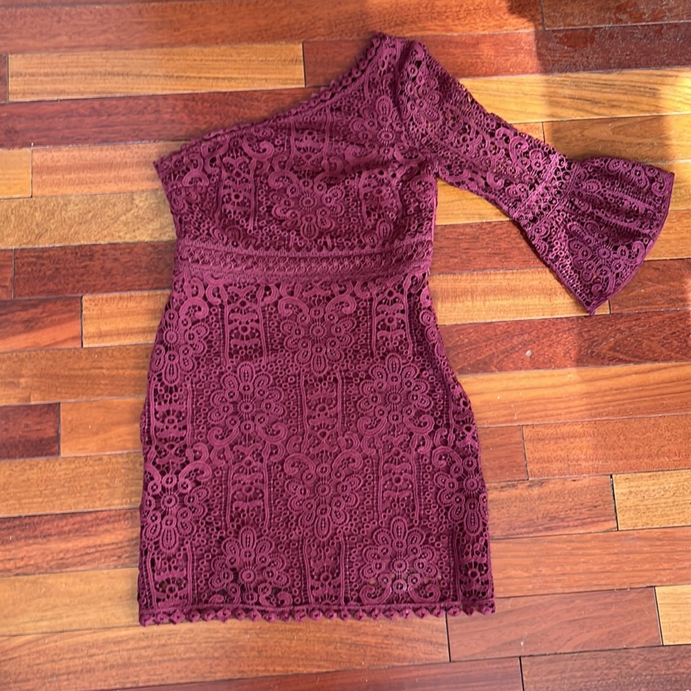 Lulus One Shoulder Lace Dress